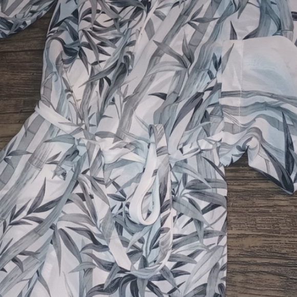 Tommy Bahama Gray Bamboo Leaf Swim Cover Up - Picture 5 of 6